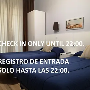 ** Pensión Lesseps España