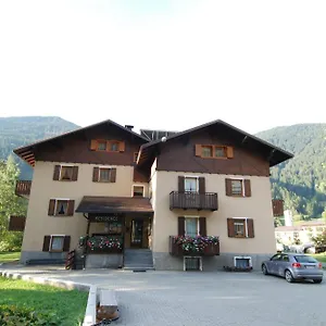 Pian Del Vino Aparthotel