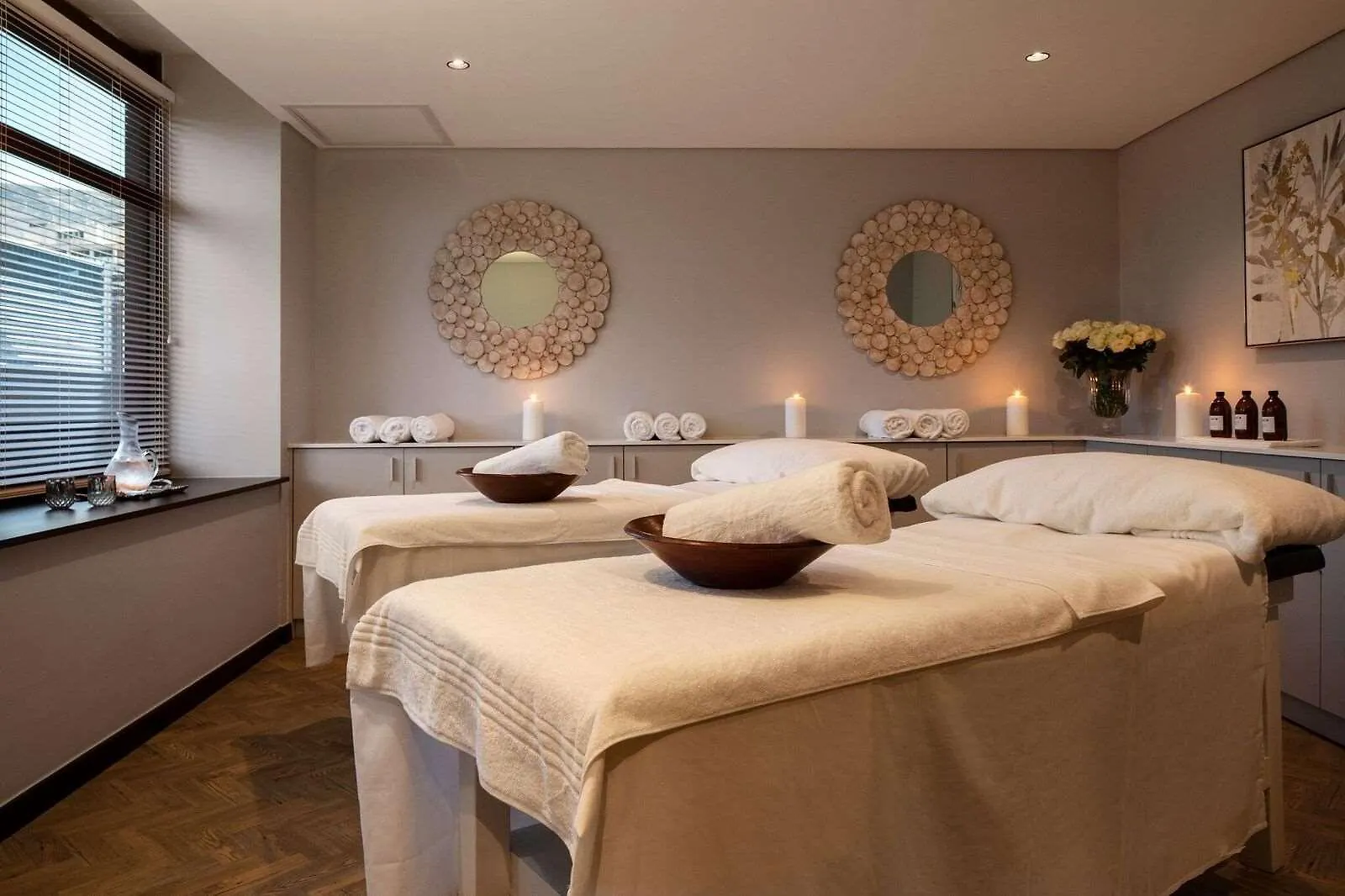 The Onyx Apartment Hotel By Newmark Cape Town